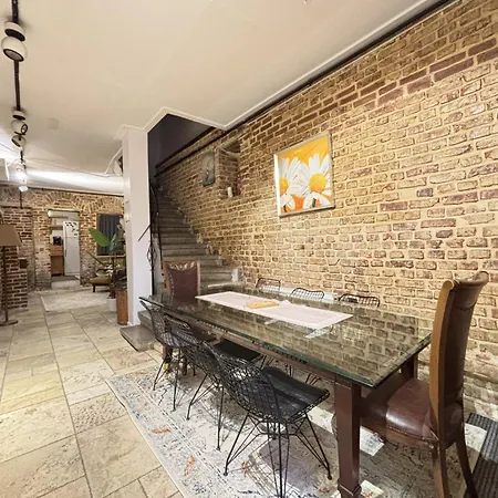 Unique 5br Art House In Balat W Garden *