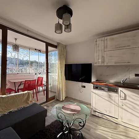 Unique 5br Art House In Balat W Garden 펜션