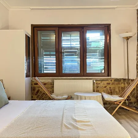 Unique 5br Art House In Balat W Garden 펜션